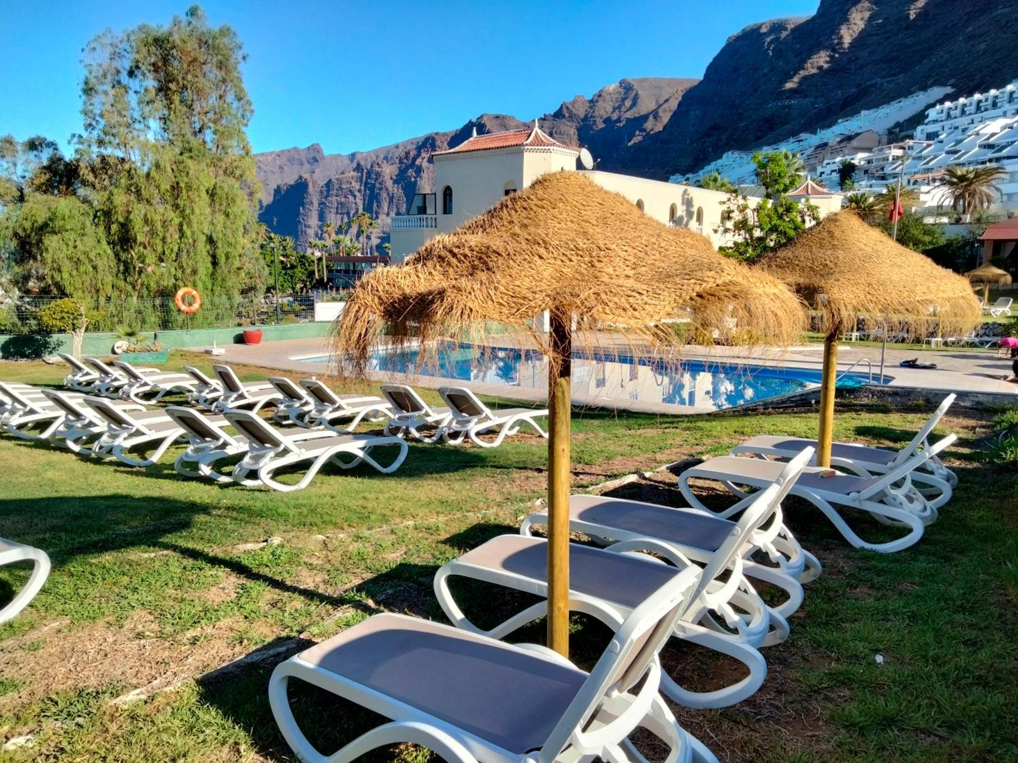 Hibisco Lazy Days Gigantes - Swimming Pool - Ac Puerto de Santiago (Tenerife)